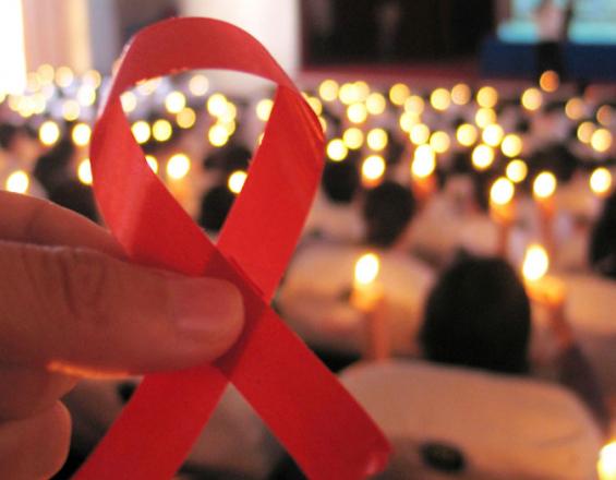 Personas con VIH enfrentan un sistema de salud colapsado en Chile